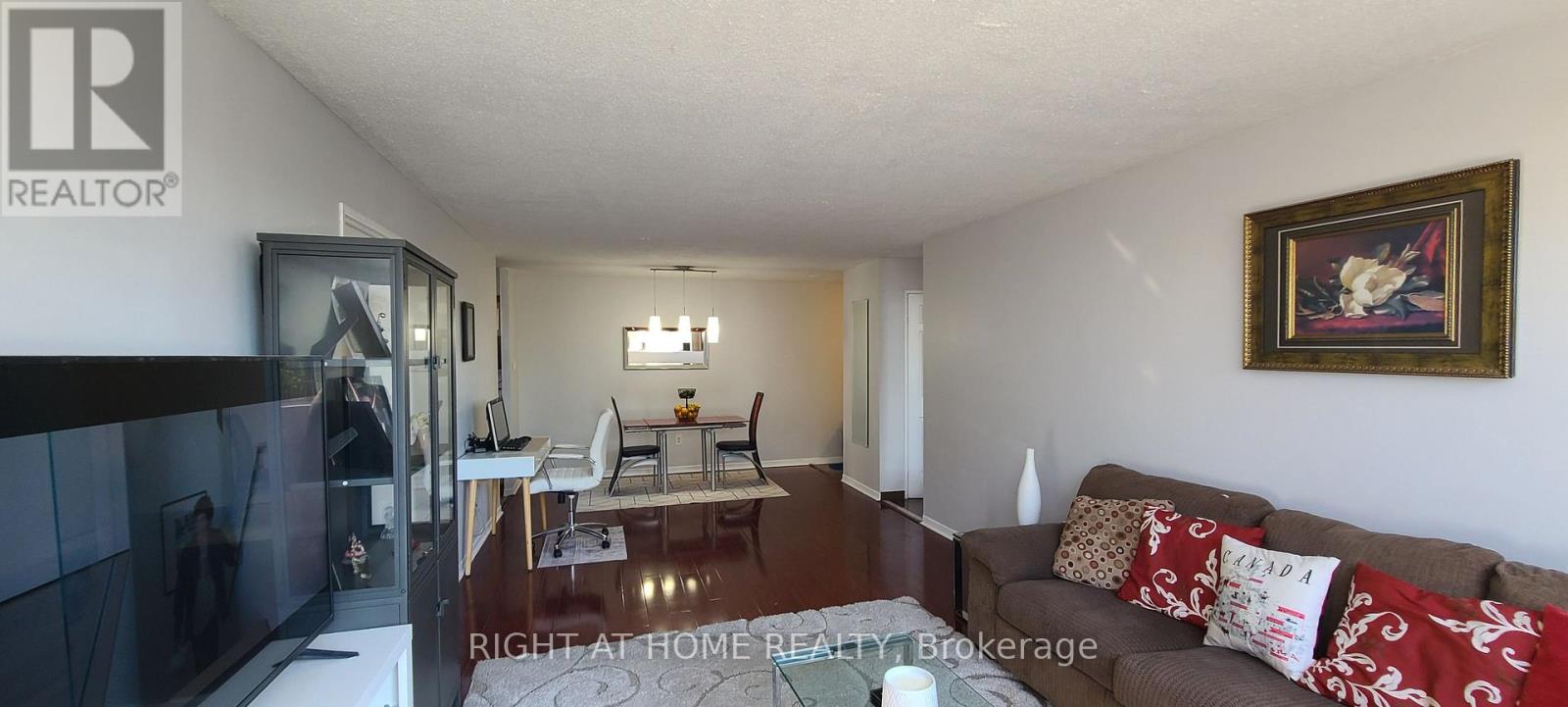 #405 10 TAPSCOTT ROAD - 8