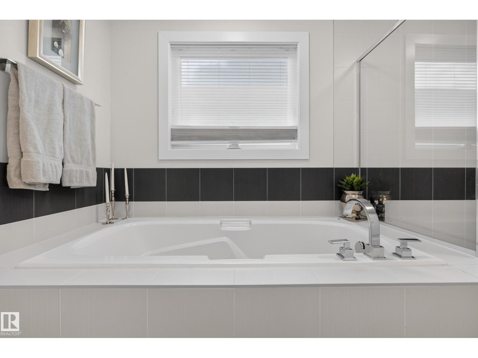3256 WINSPEAR CR SW - 19