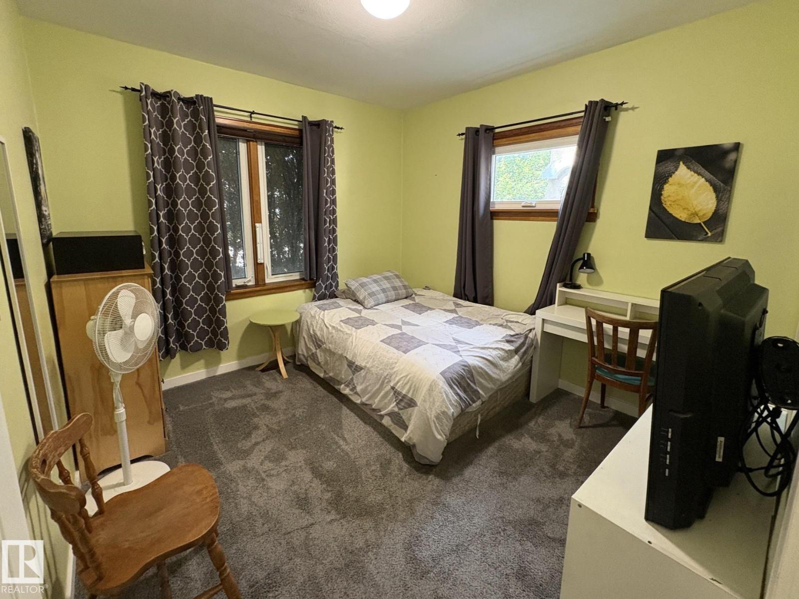 11511 101 ST NW - 14