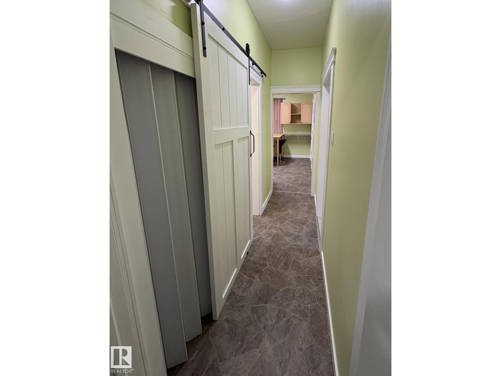 11511 101 ST NW - 16
