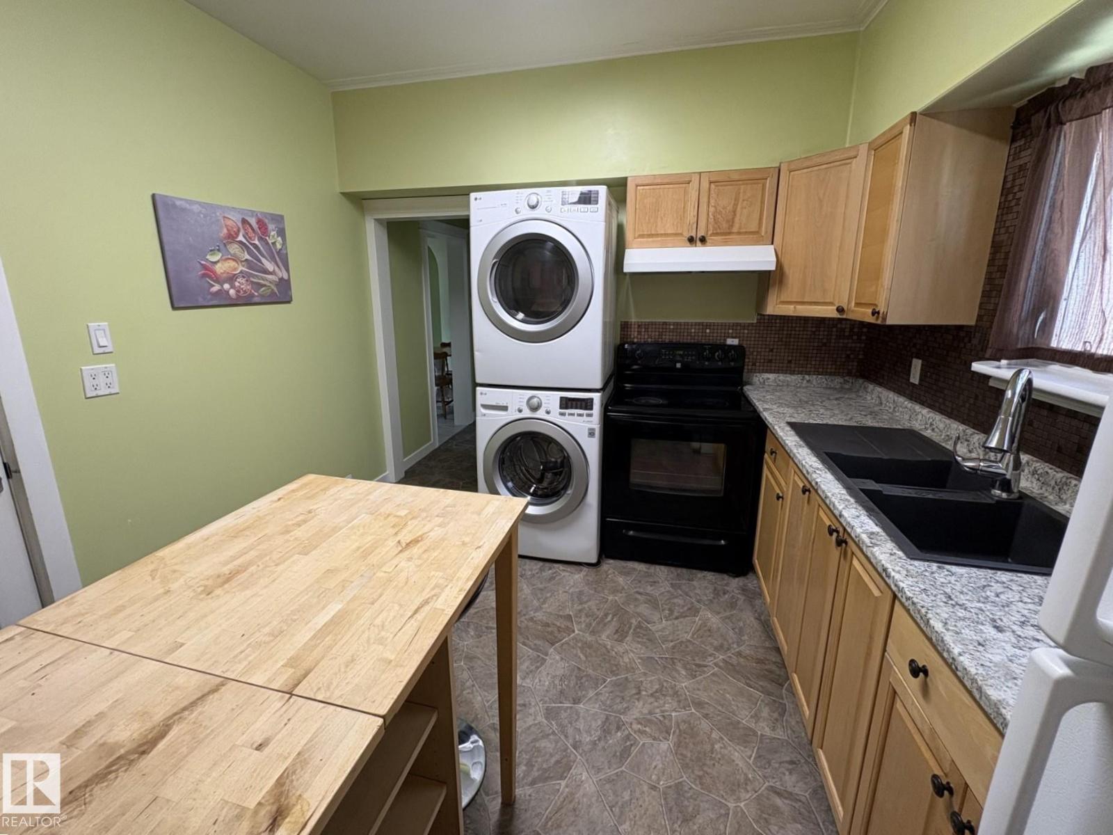 11511 101 ST NW - 20