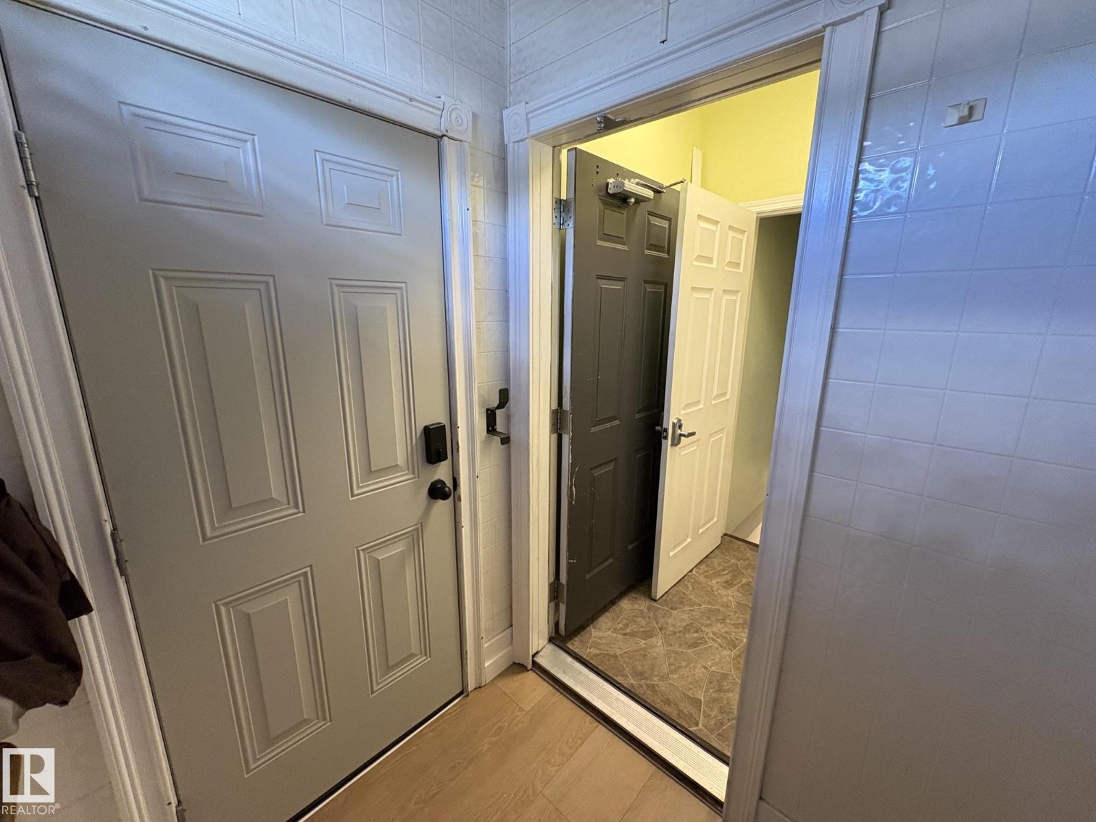 11511 101 ST NW - 22