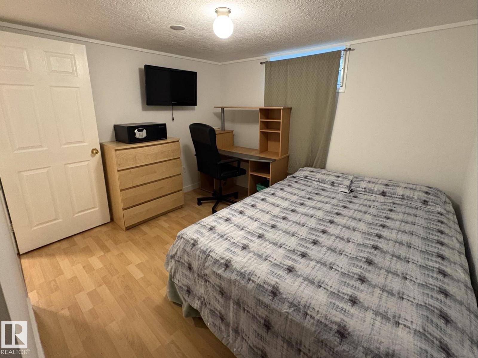 11511 101 ST NW - 27