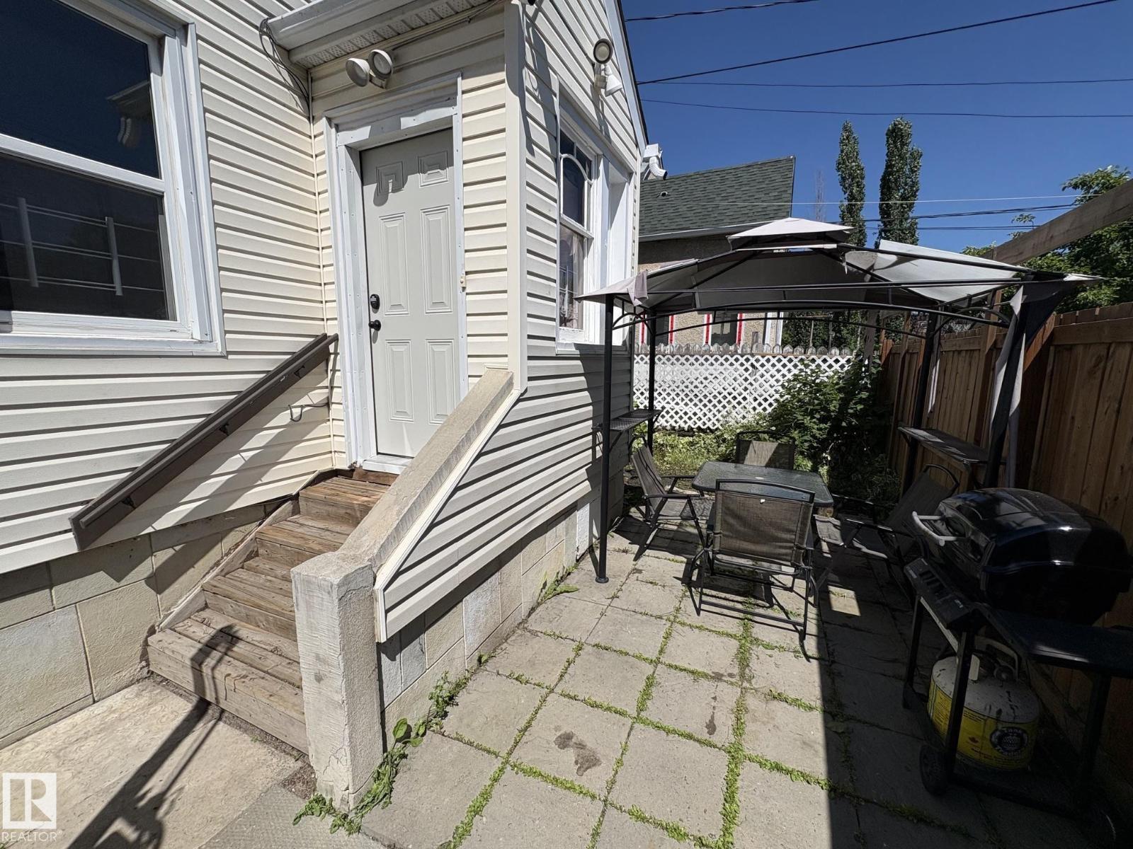 11511 101 ST NW - 47