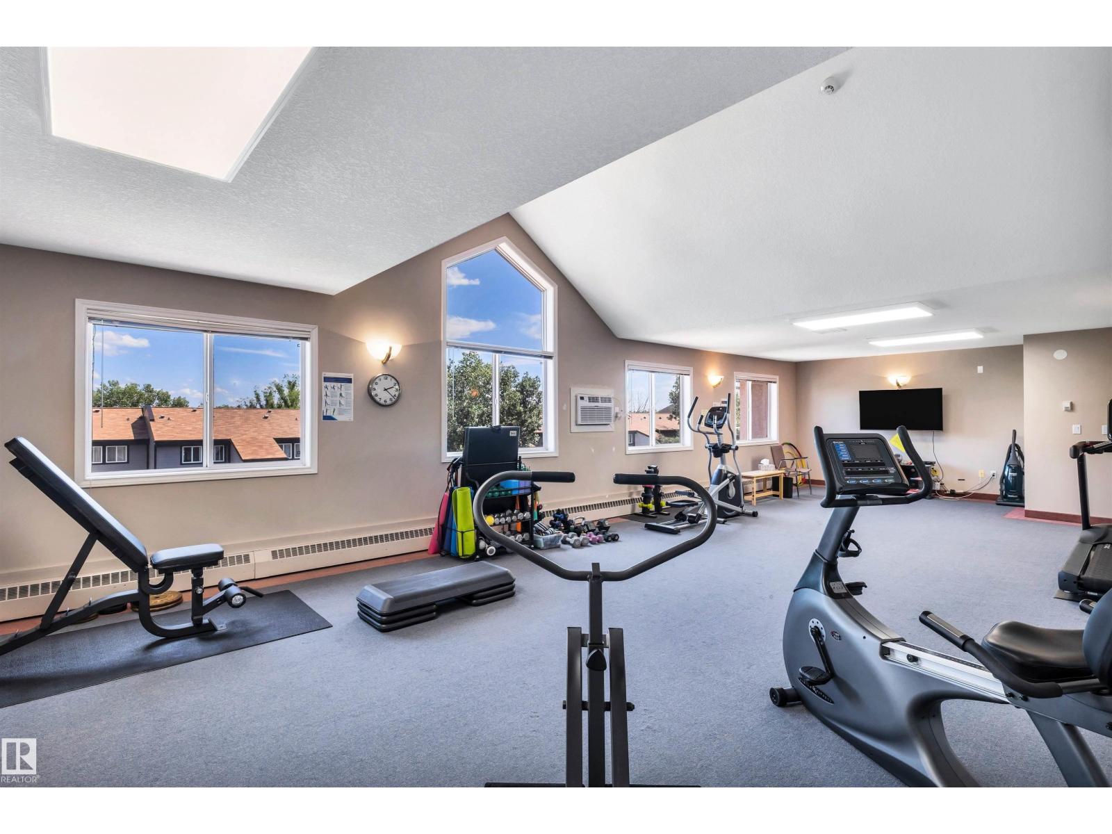 #114 6703 172 ST NW - 39
