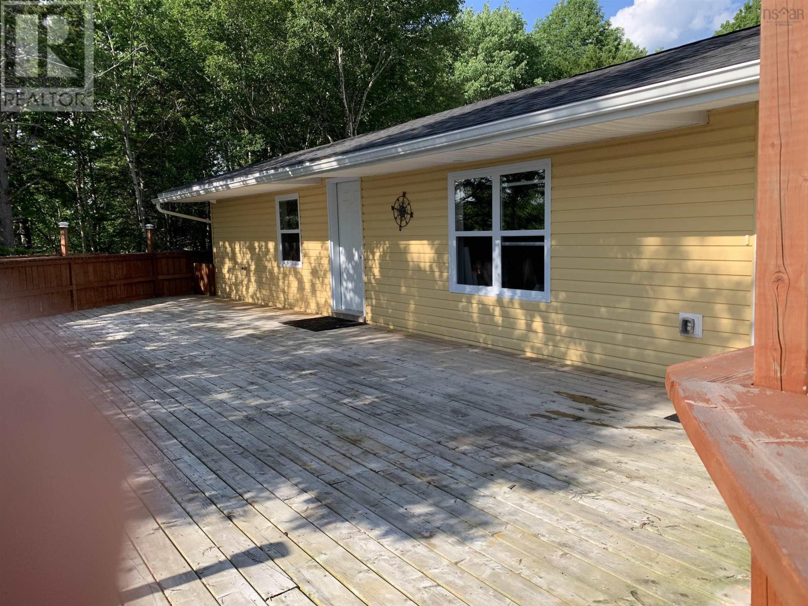 189 Hilltop Drive - 4