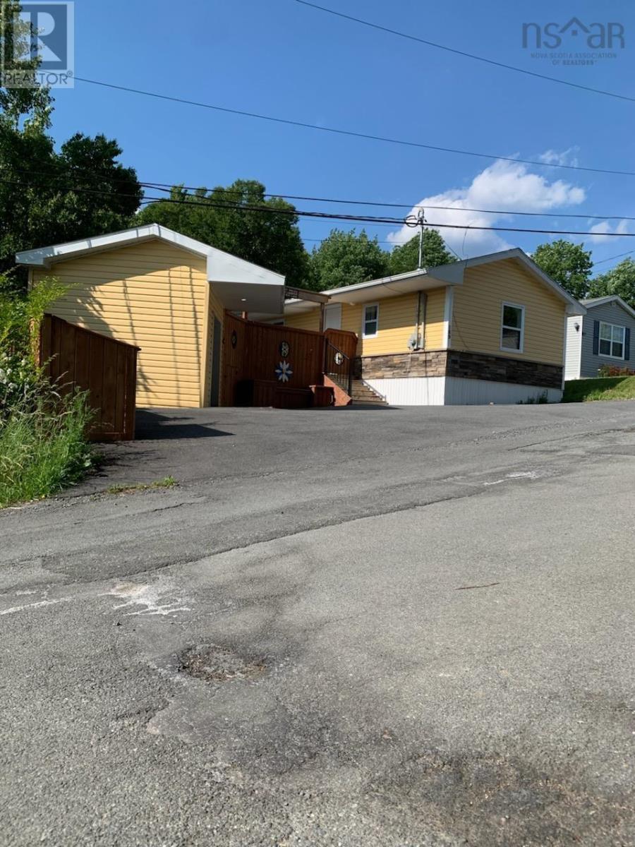 189 Hilltop Drive - 2