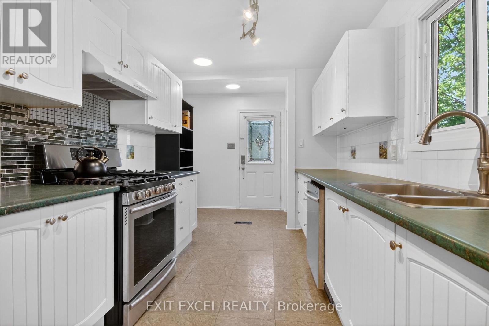 283 MCELROY DRIVE - 19