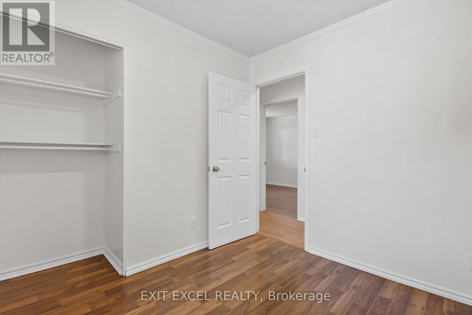 3 Bed, 2 Bath House for Sale in Ottawa – 283 MCELROY DRIVE, Ottawa – MLS# X13538968 - Image 33