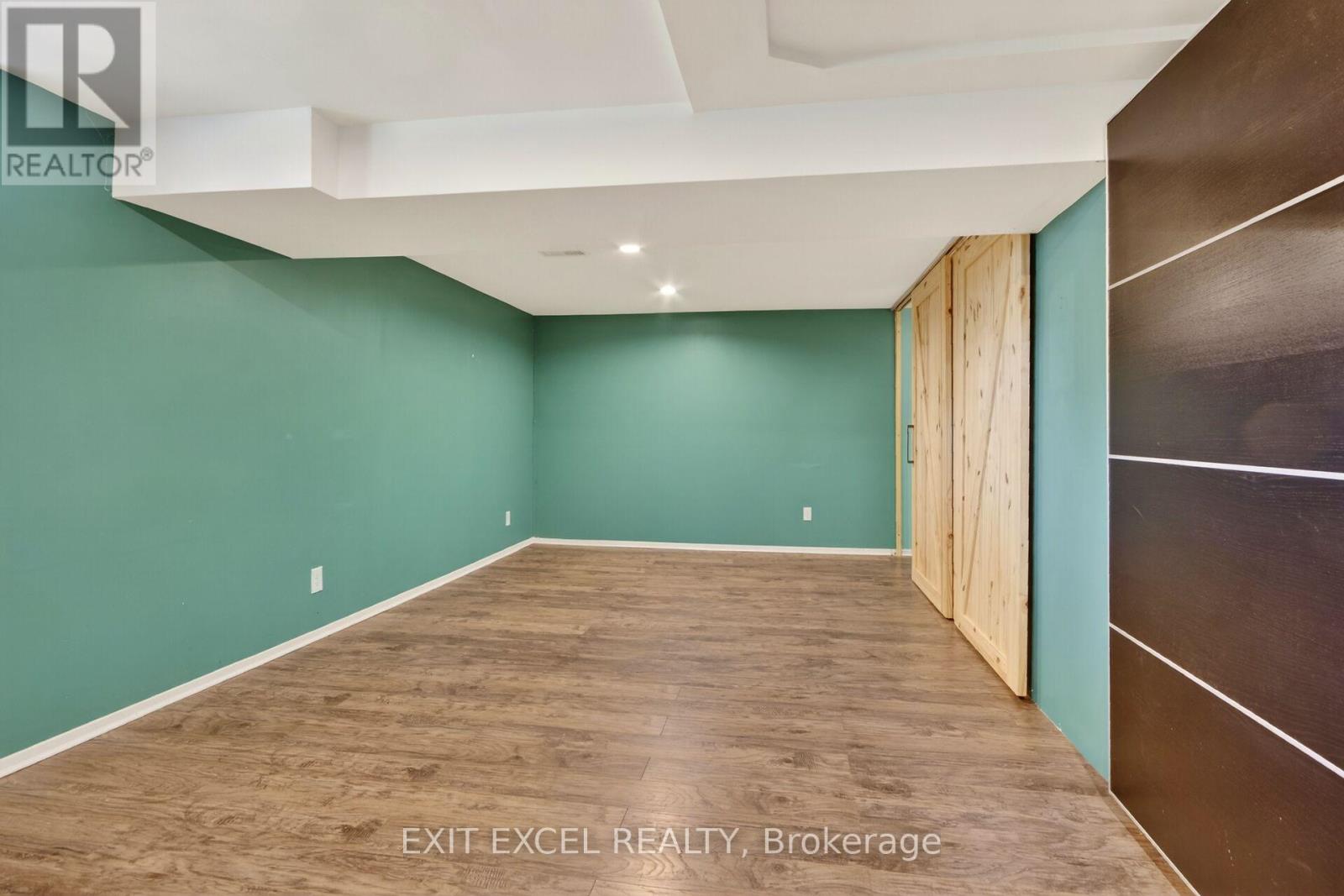 283 MCELROY DRIVE - 38