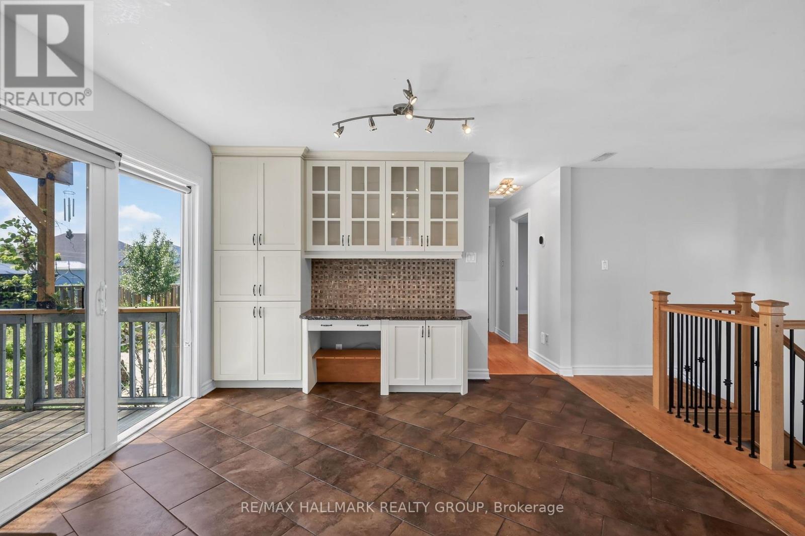 2205 WOODS STREET - Image 16