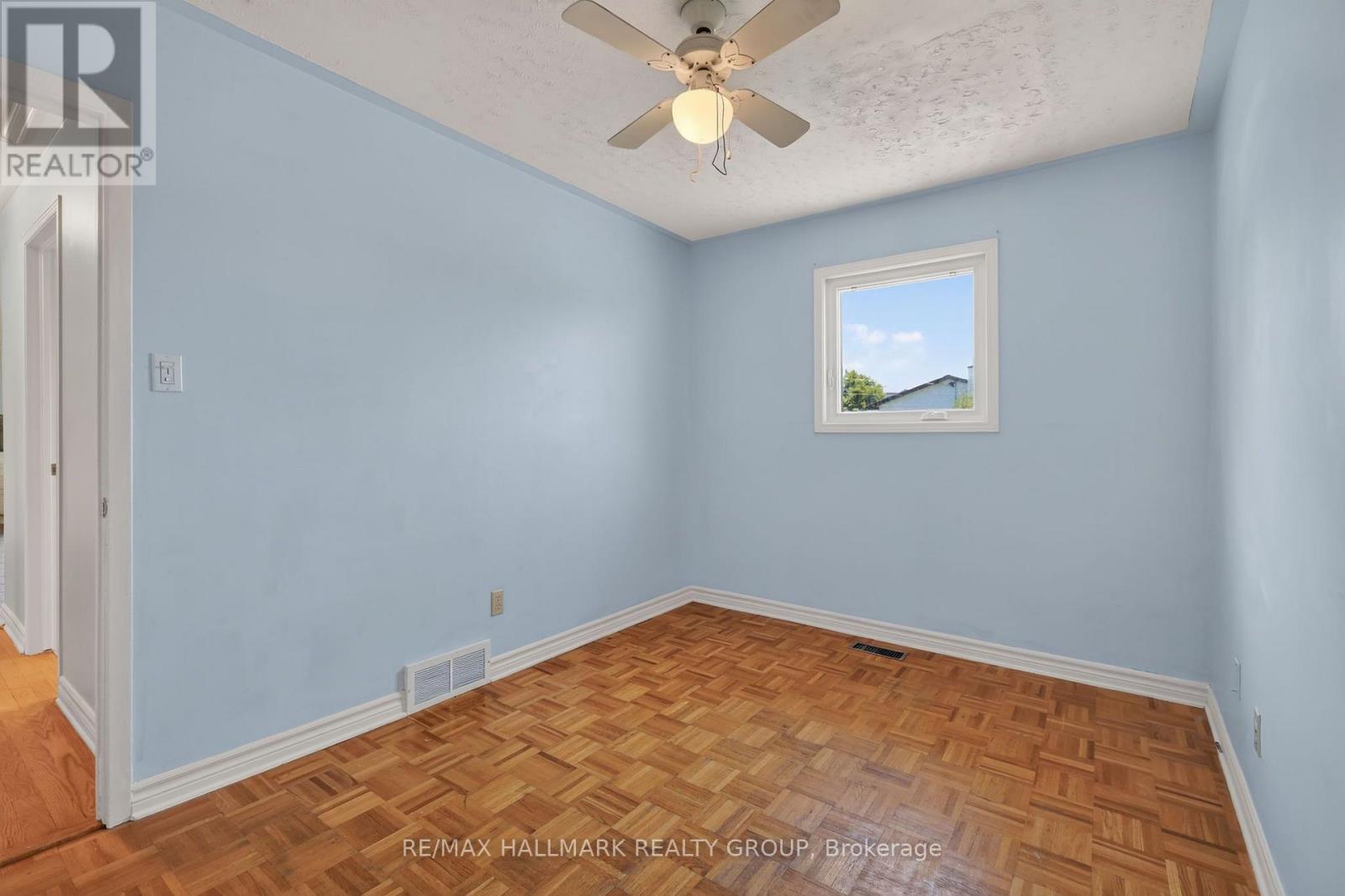 2205 WOODS STREET - Image 22