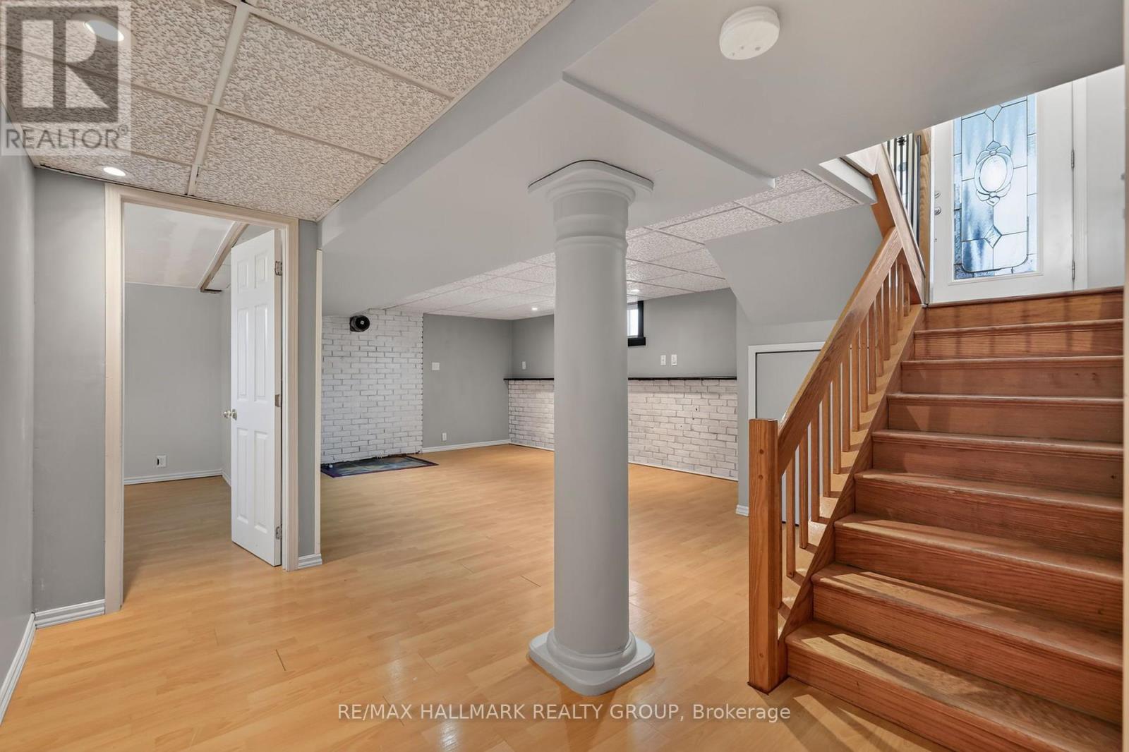2205 WOODS STREET - Image 26