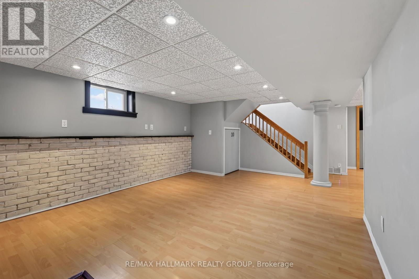 2205 WOODS STREET - Image 28