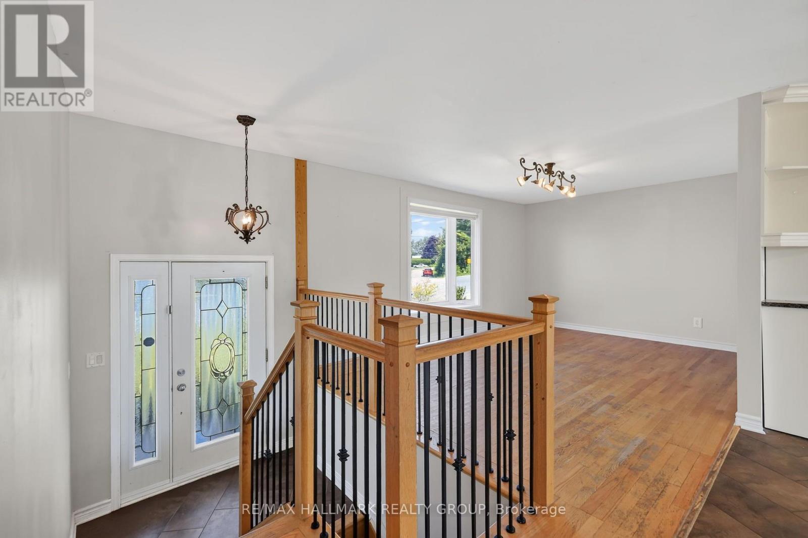 2205 WOODS STREET - 3