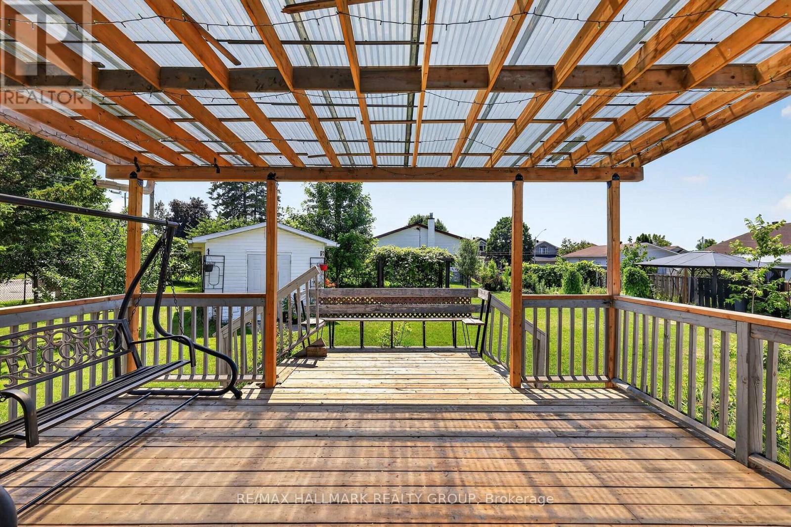 2205 WOODS STREET - Image 37