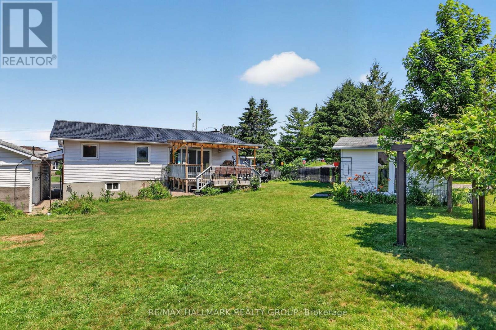 2205 WOODS STREET - Image 43