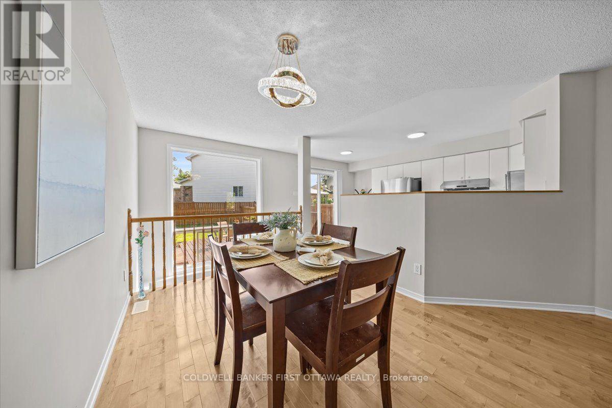 46 MARGRAVE AVENUE, Ottawa. Luxury613. By Peter Sagos - Image 18