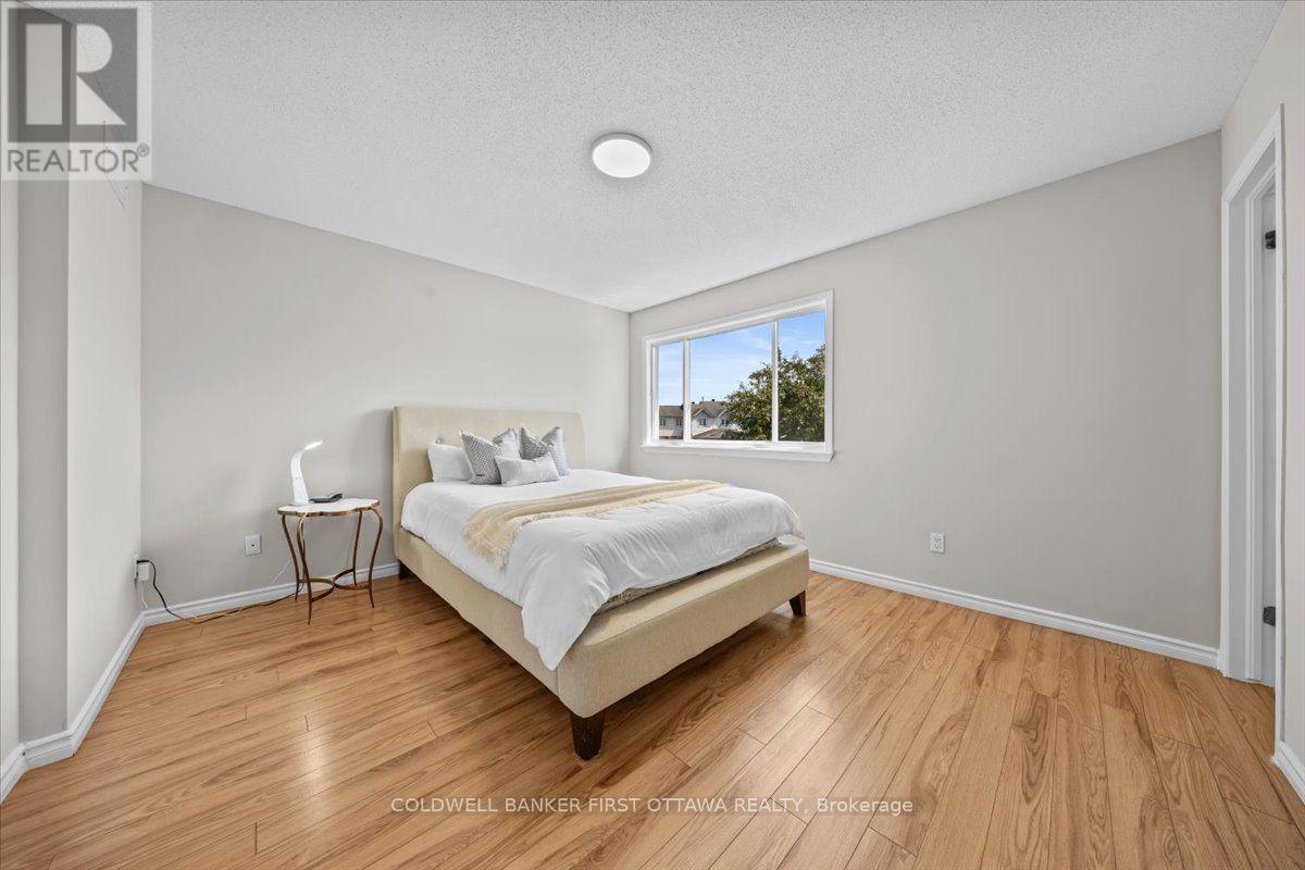 46 MARGRAVE AVENUE, Ottawa. Luxury613. By Peter Sagos - Image 22