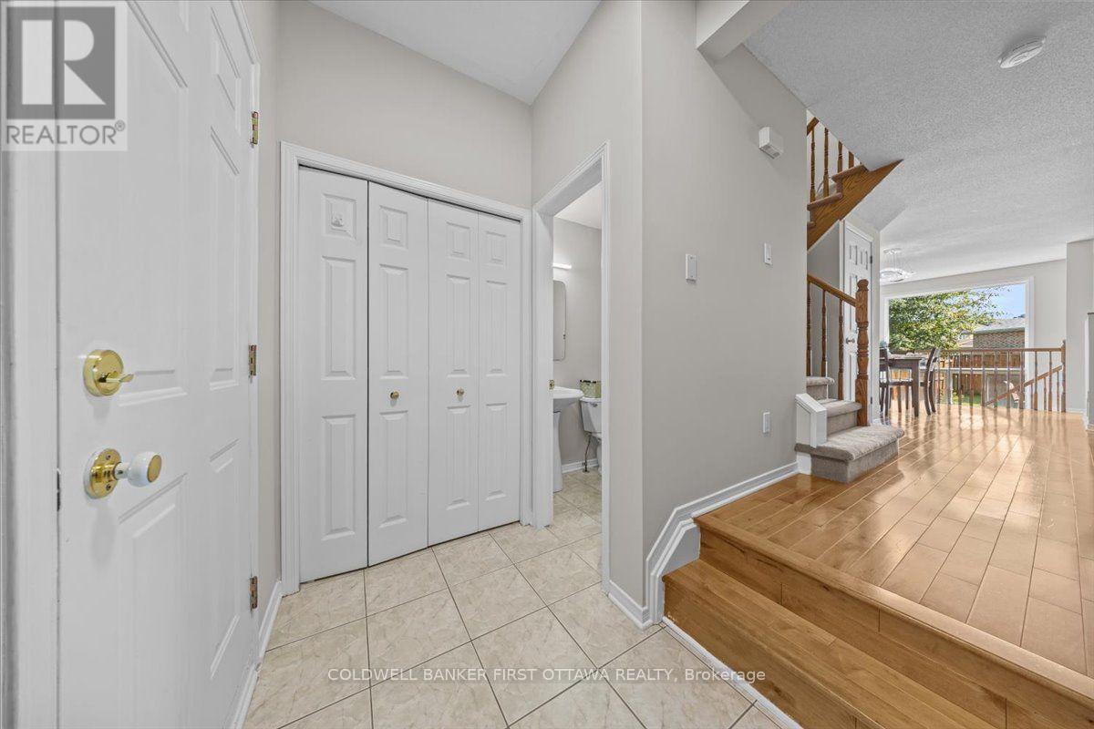46 MARGRAVE AVENUE, Ottawa. Luxury613. By Peter Sagos - Image 6