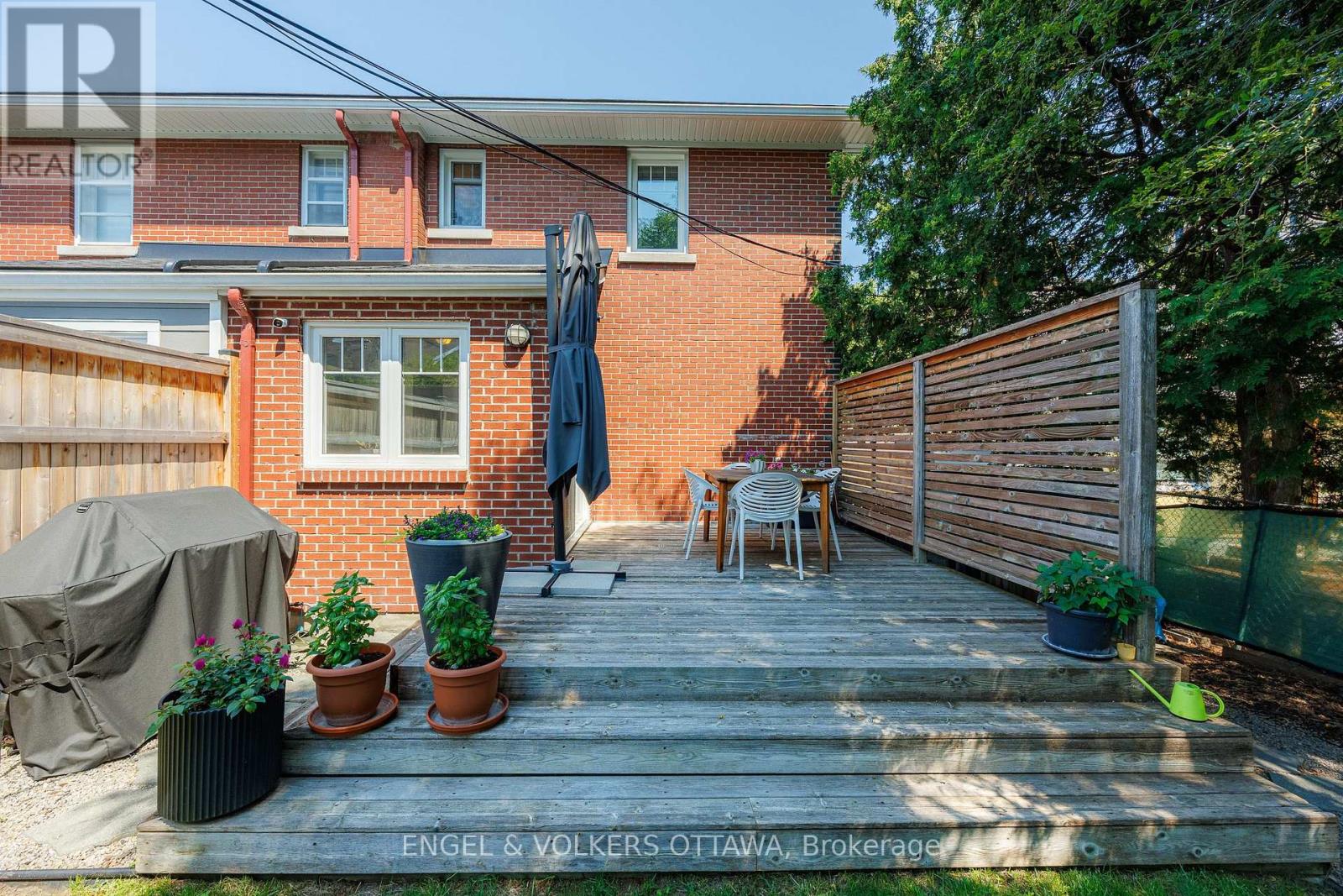 3 Bed, 2 Bath House for Sale in Ottawa – 174 HICKORY STREET, Ottawa – MLS# X13539118 - Image 46
