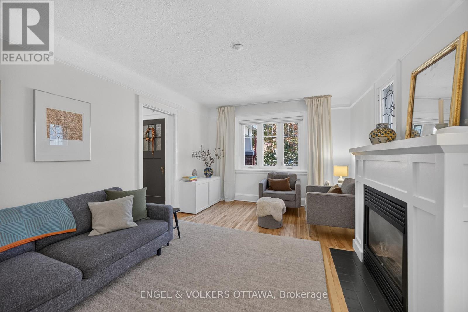 3 Bed, 2 Bath House for Sale in Ottawa – 174 HICKORY STREET, Ottawa – MLS# X13539118 - Image 9