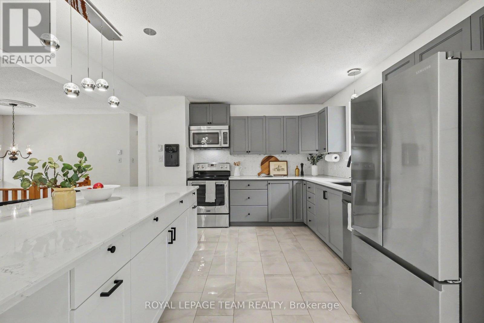 2985 MCGOVERN ROAD E - 6
