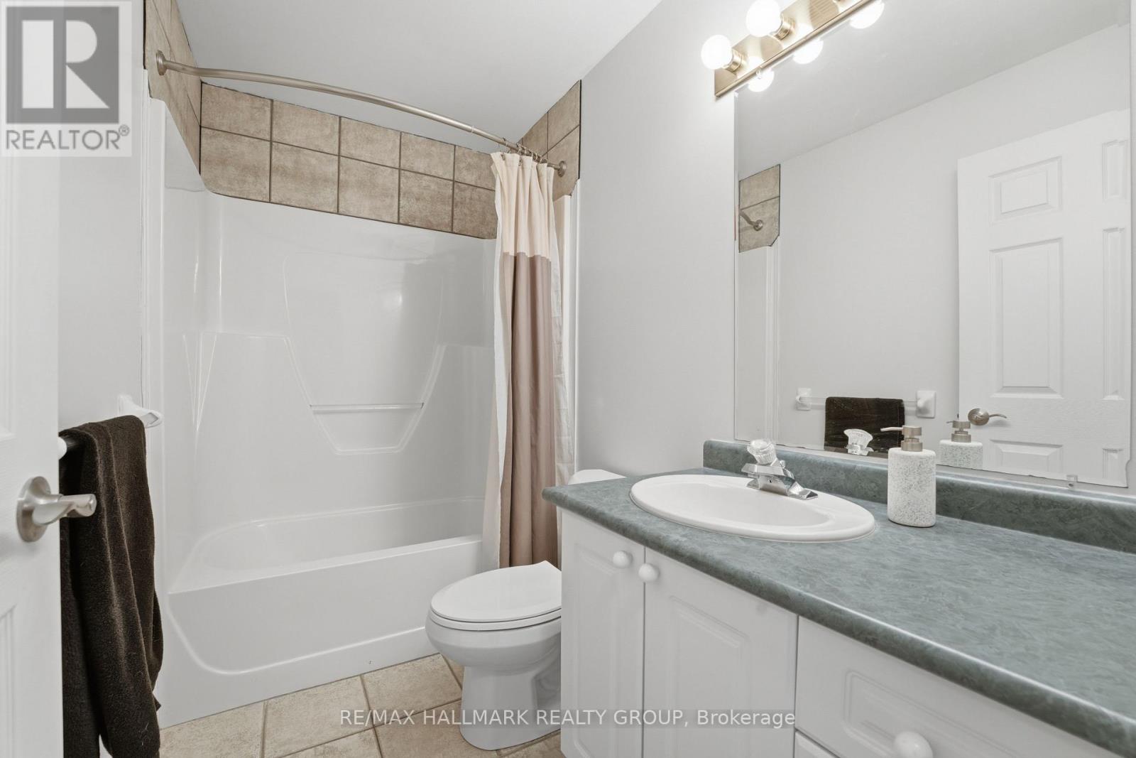 18 JOSTEEN DRIVE - 16