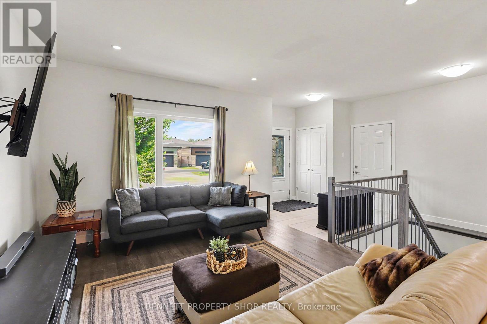 1 MATHESON STREET - Image 4