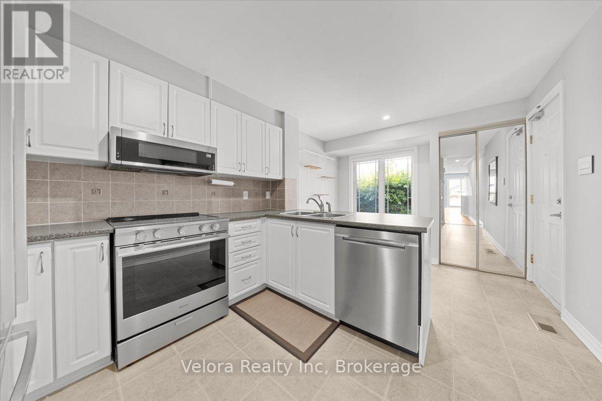 639 LAKERIDGE DRIVE - 8