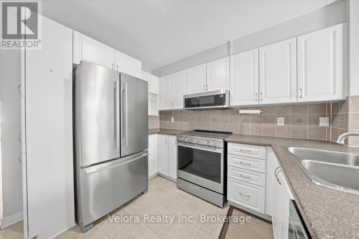 639 LAKERIDGE DRIVE - 9