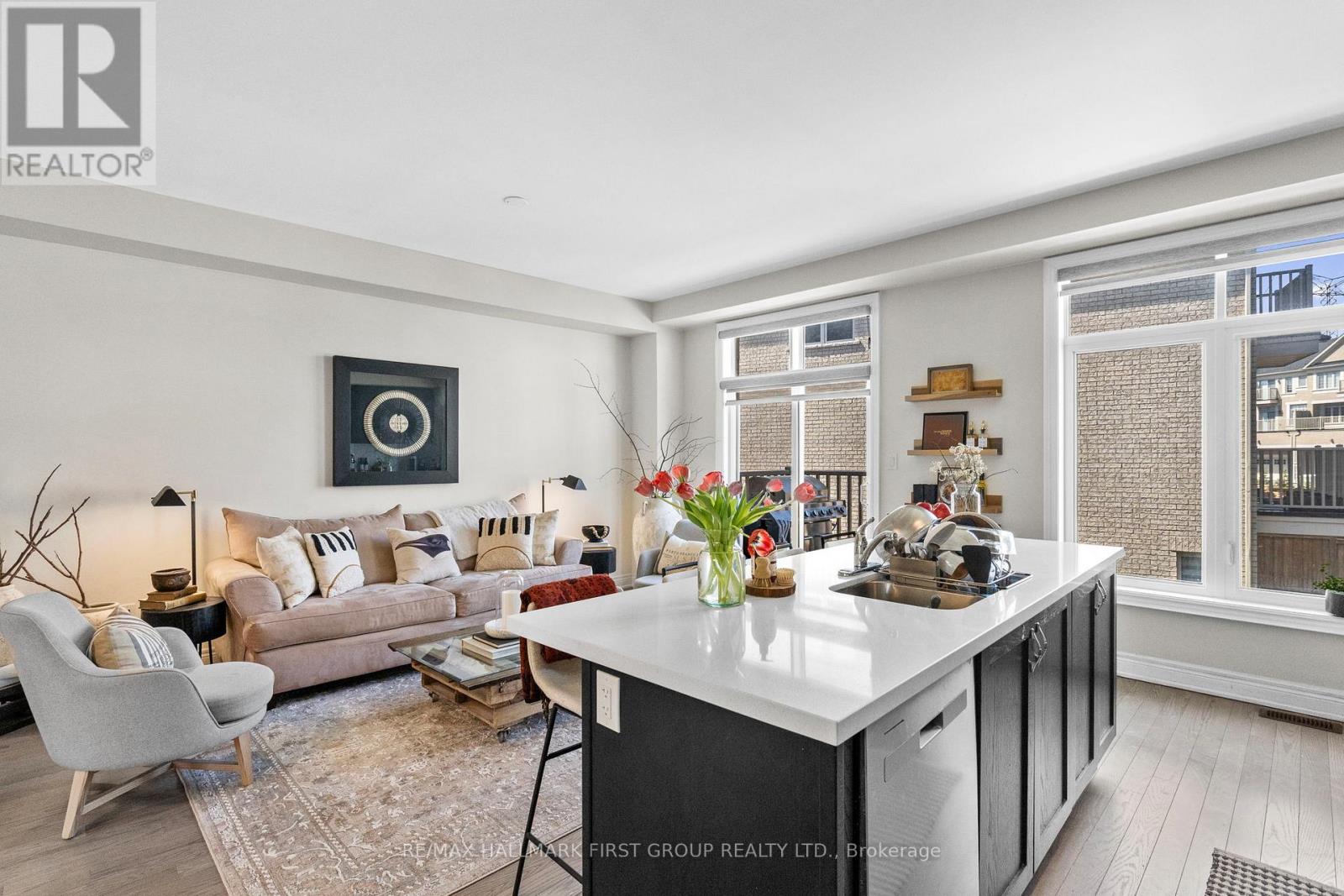 22 PHILLIPSEN WAY - 14