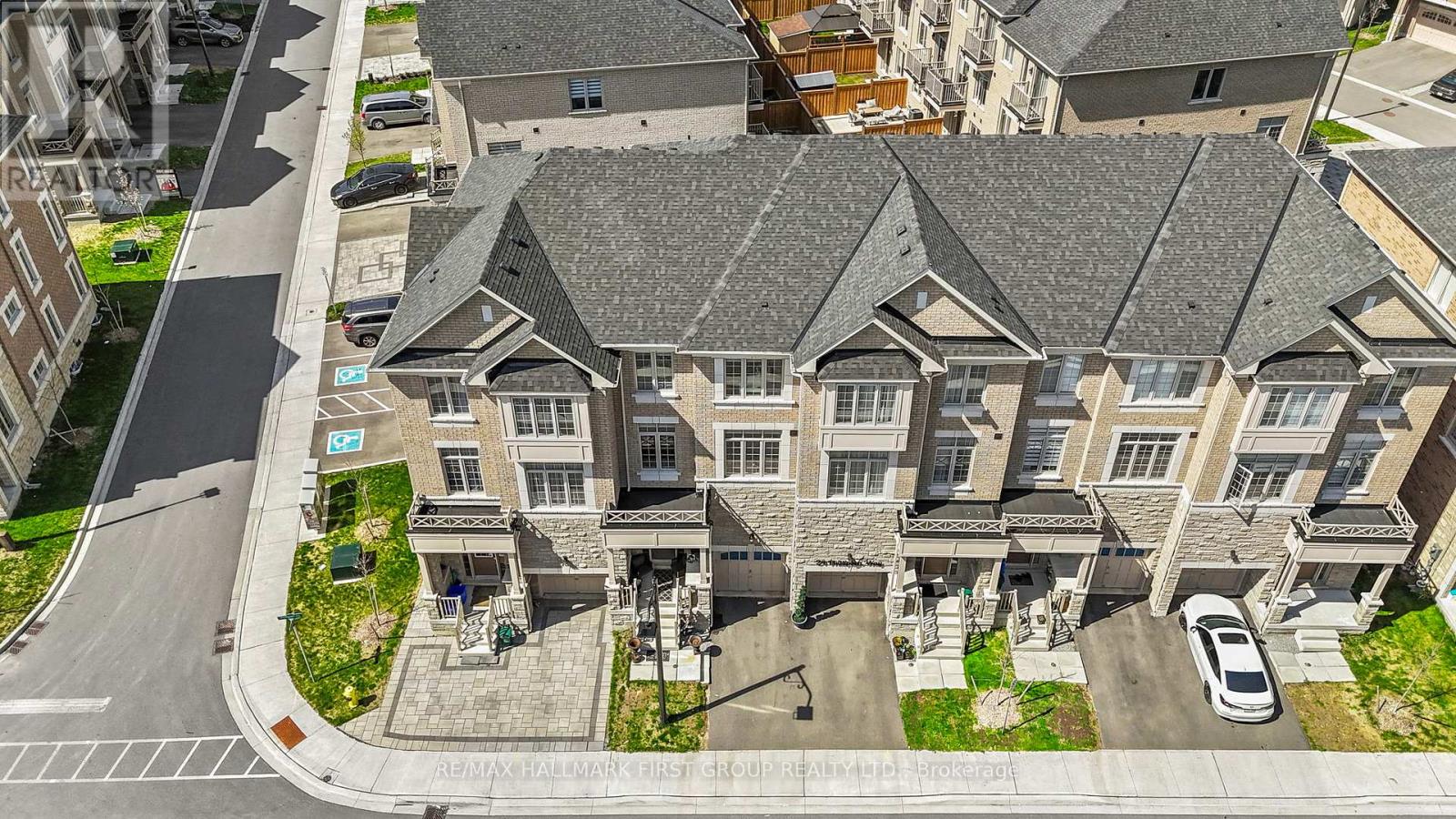 22 PHILLIPSEN WAY - 37