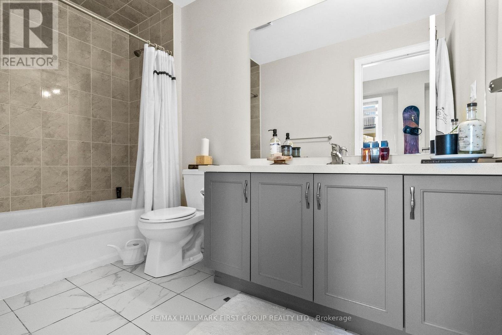22 PHILLIPSEN WAY - 5