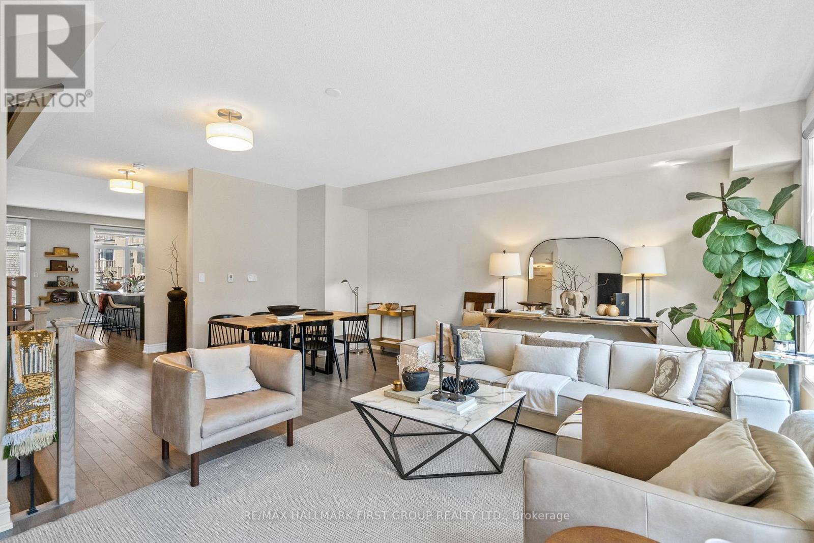 22 PHILLIPSEN WAY - 7