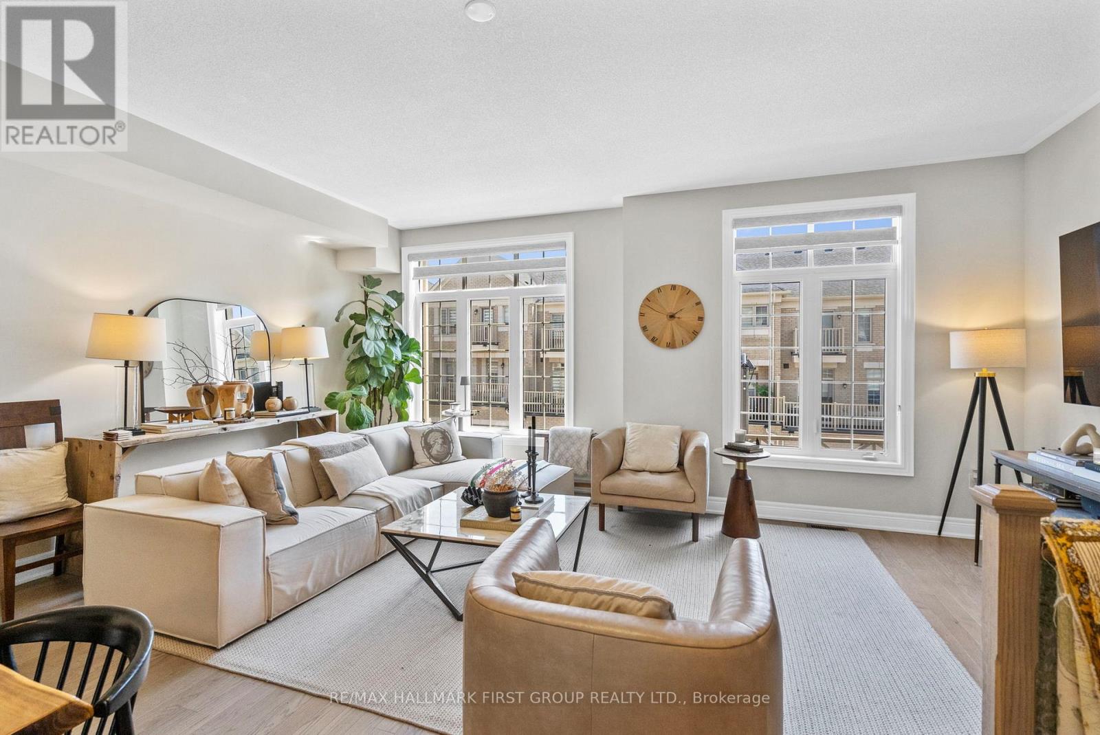 22 PHILLIPSEN WAY - 8