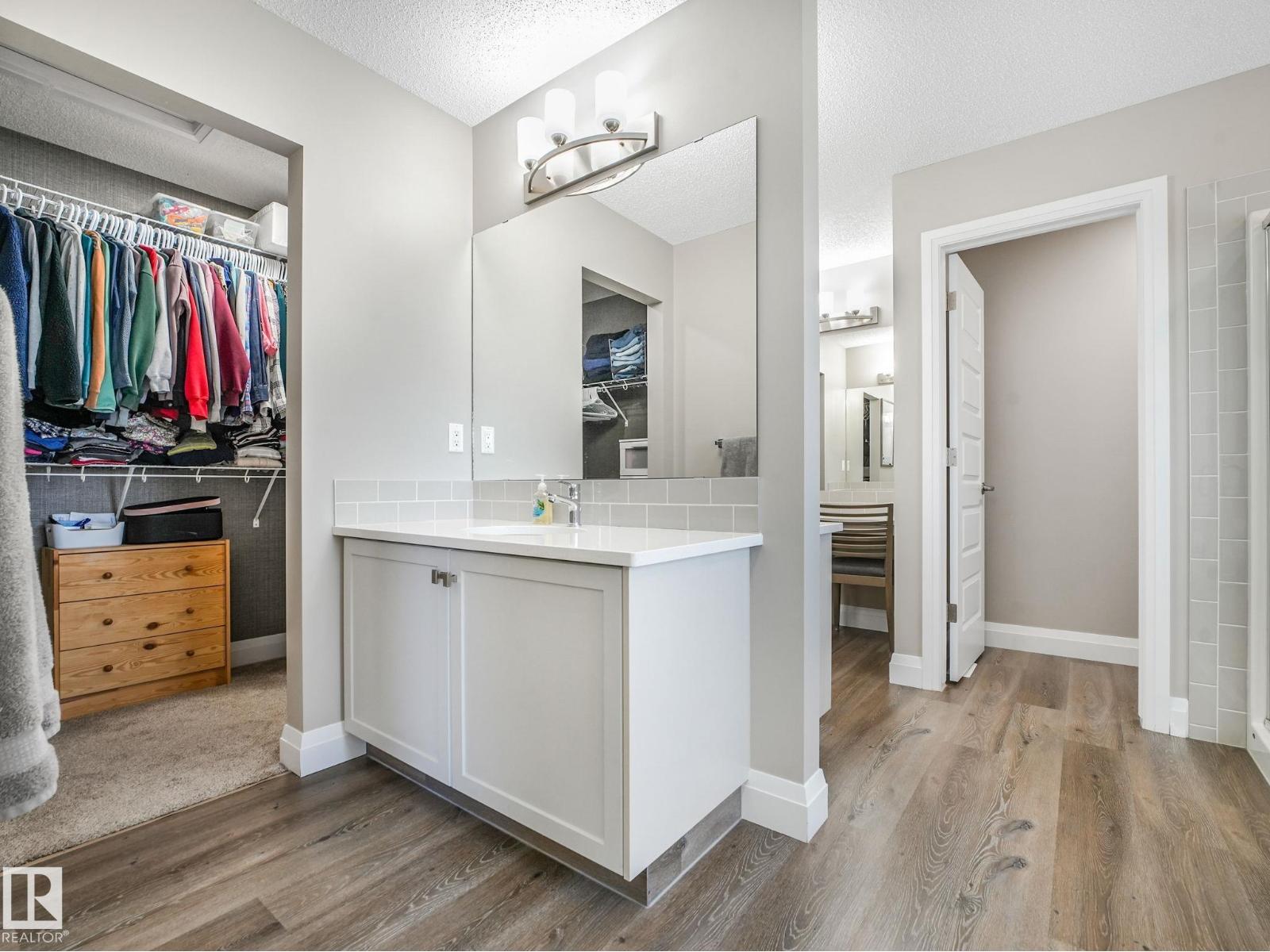 2716 202 ST NW - 37