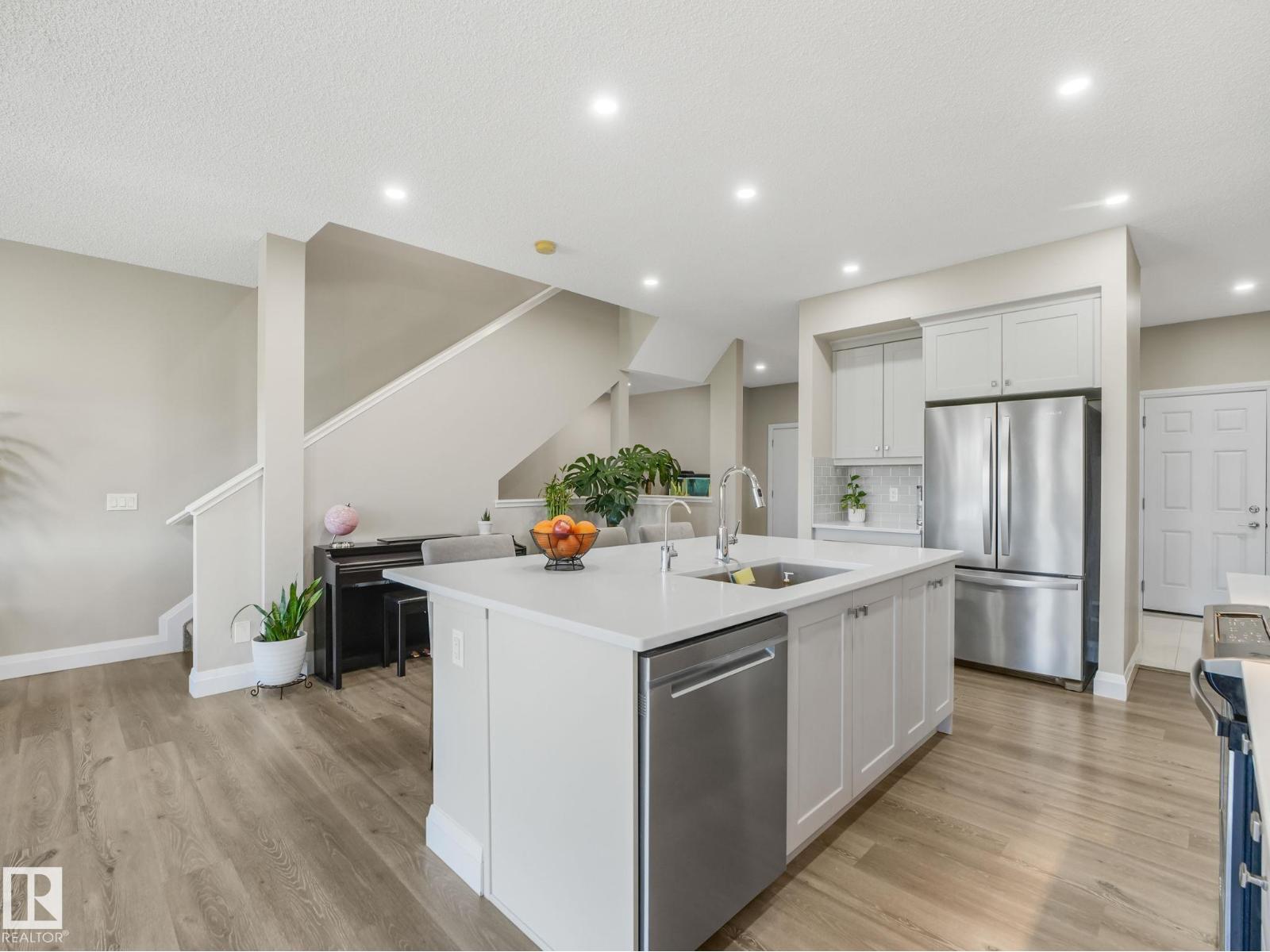2716 202 ST NW - 10