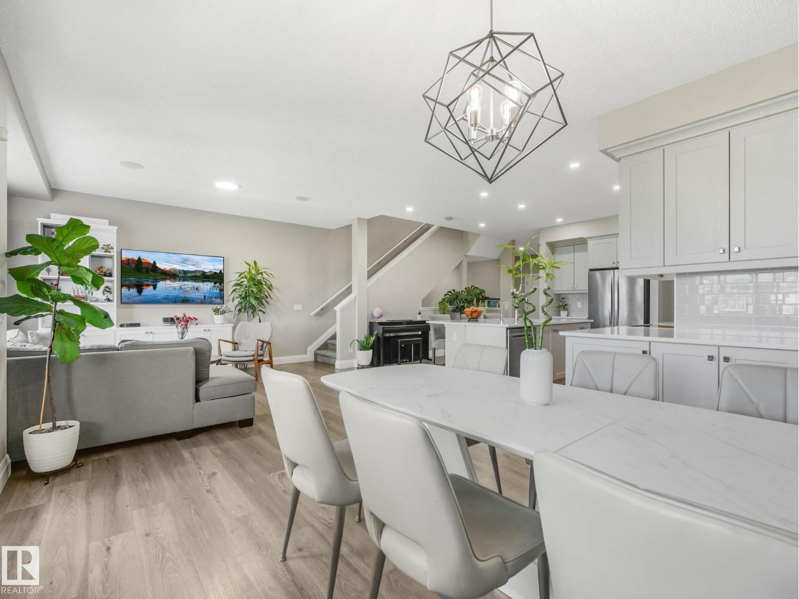2716 202 ST NW - 29