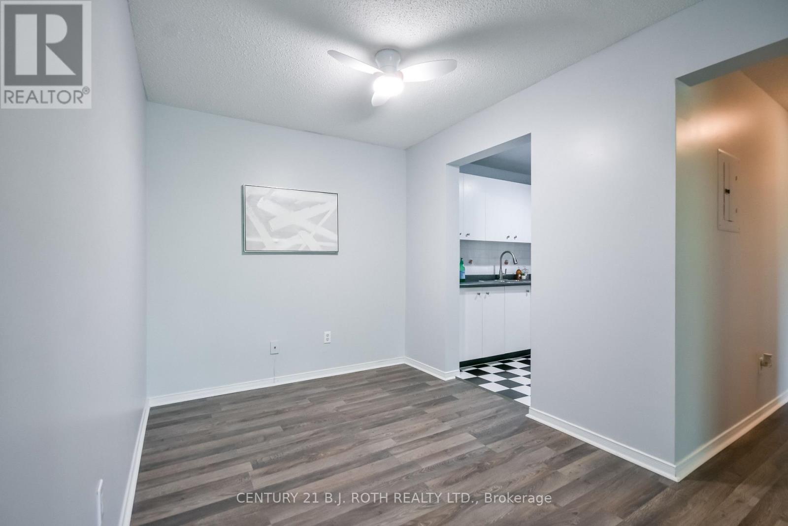 #D11 163 EDGEHILL DRIVE - Image 11