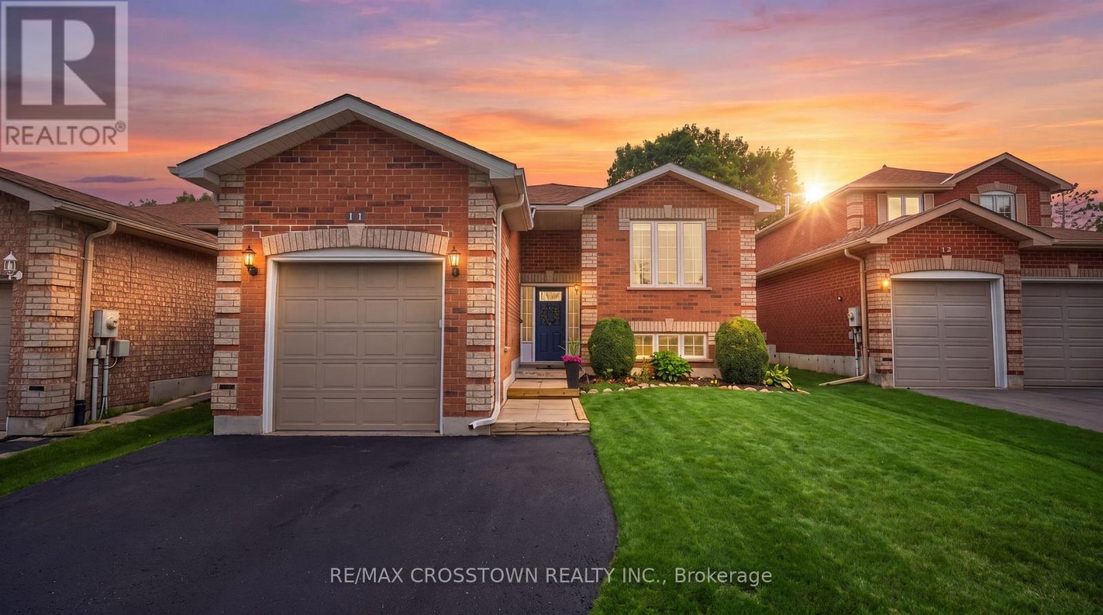 11 REVELSTOKE COURT - 1