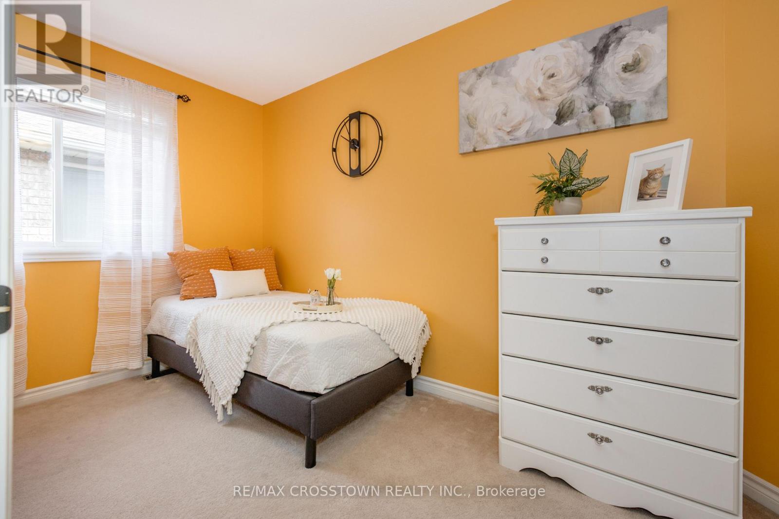 11 REVELSTOKE COURT - 28