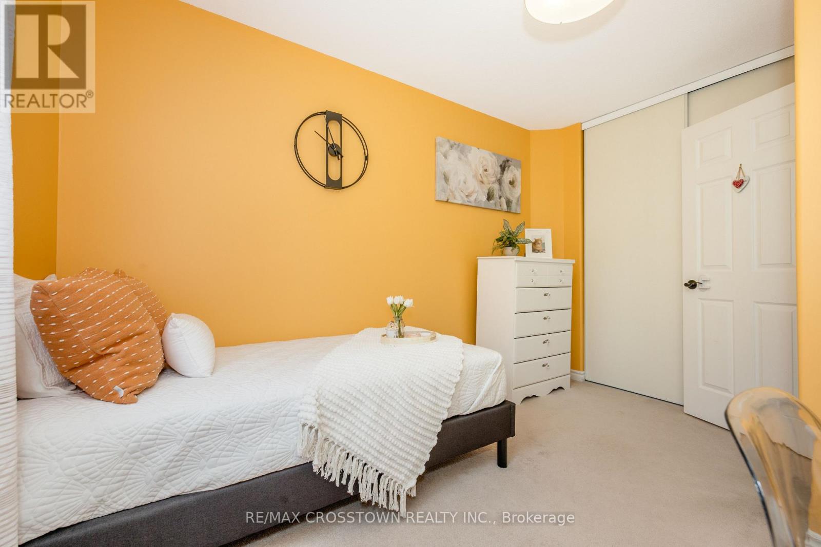 11 REVELSTOKE COURT - 29