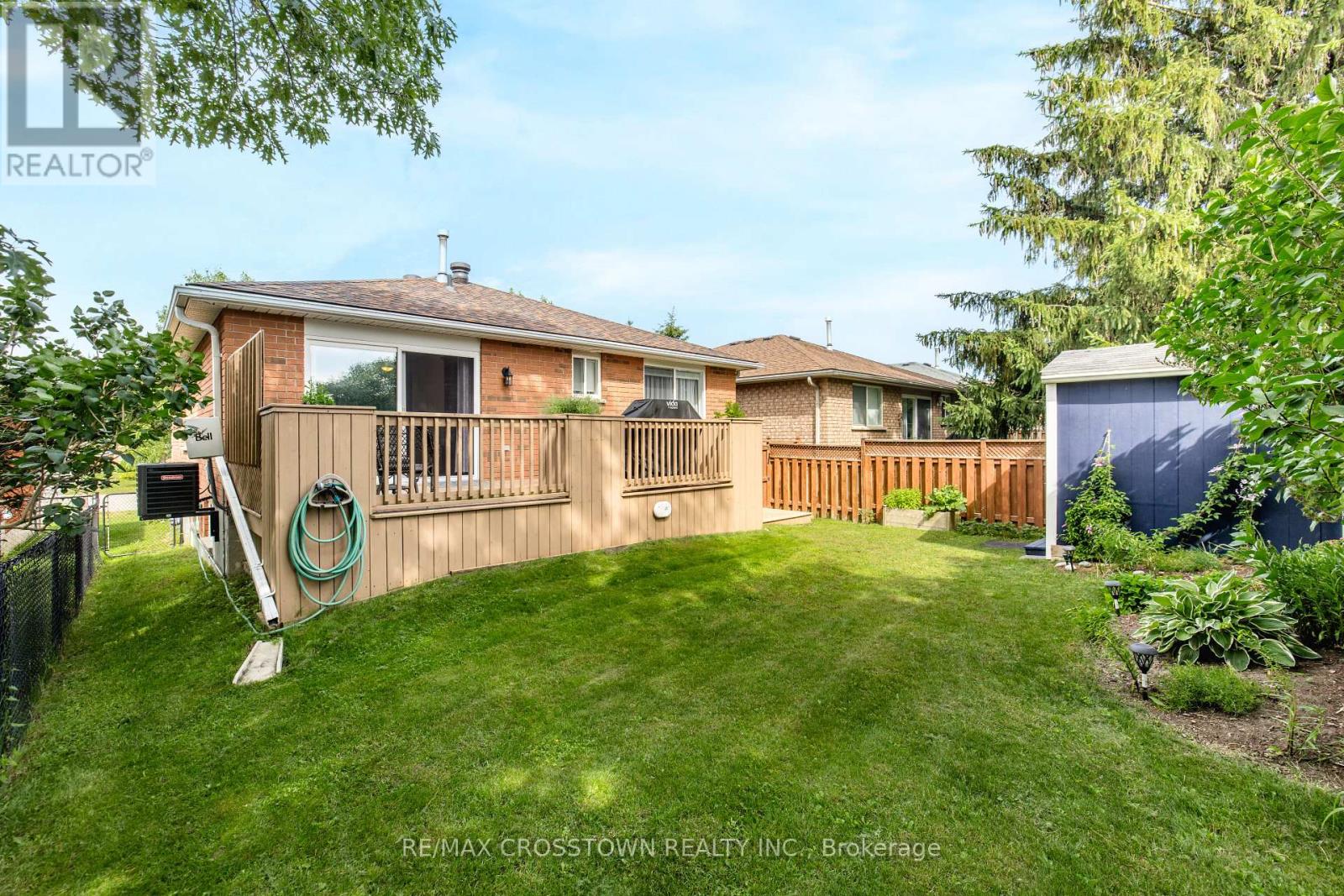 11 REVELSTOKE COURT - 50