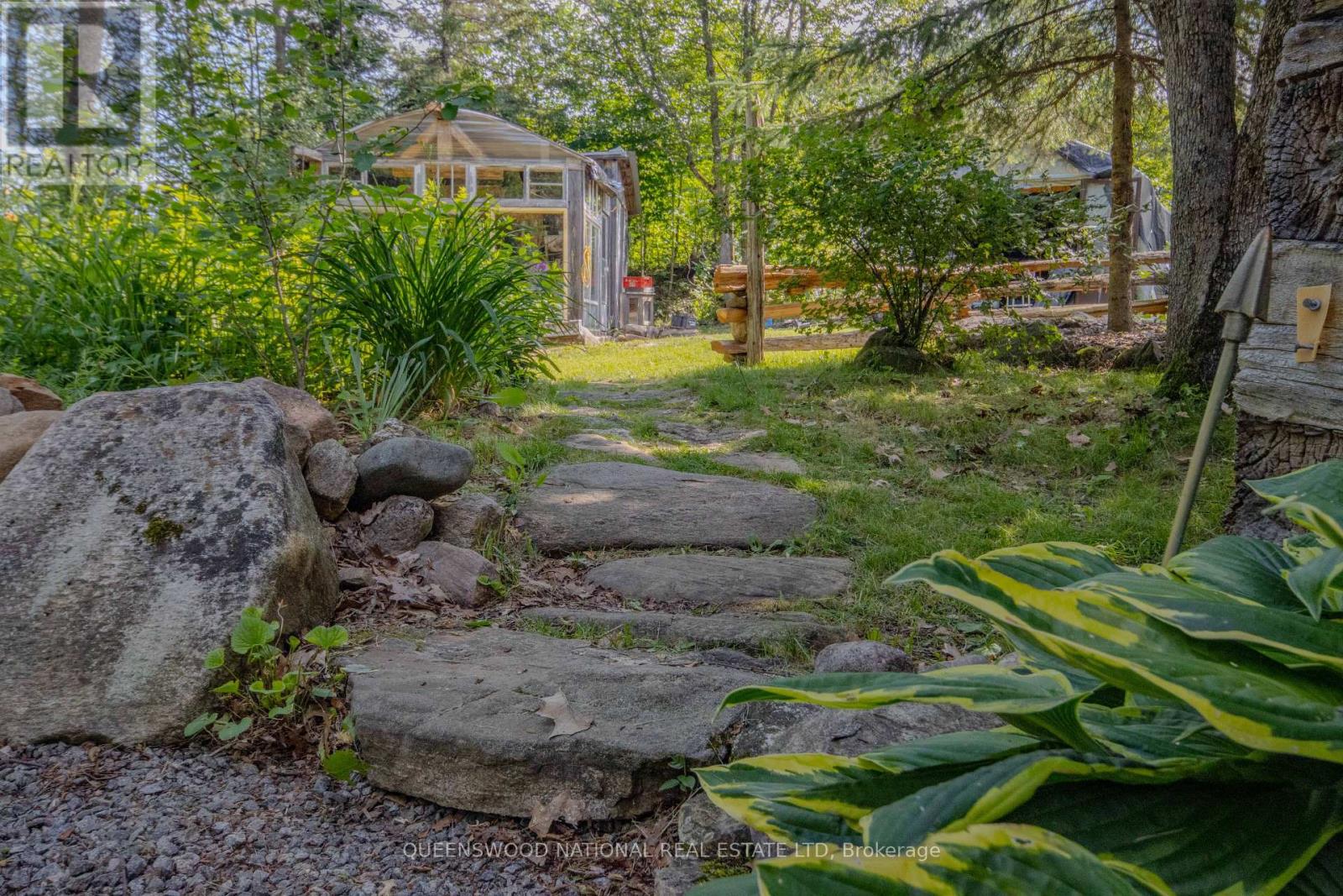 205 ROCKINGHAM ROAD - 6
