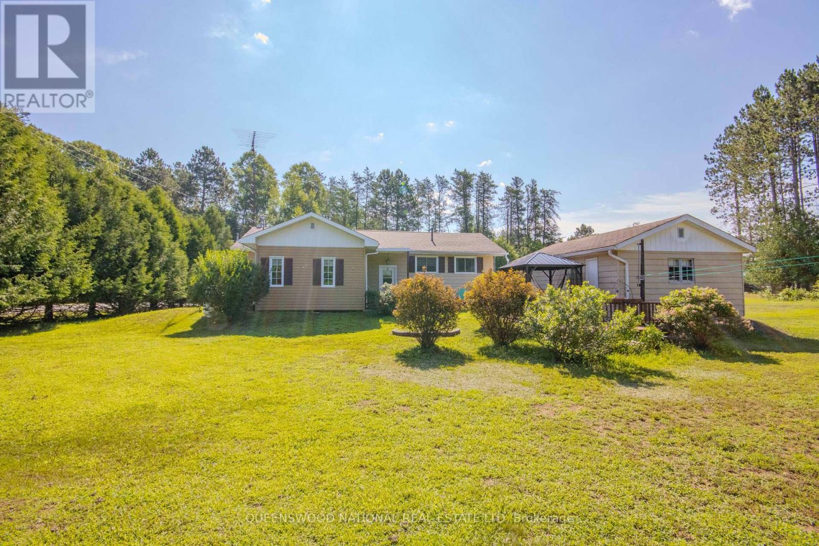 121 SANDHILL DRIVE - 1