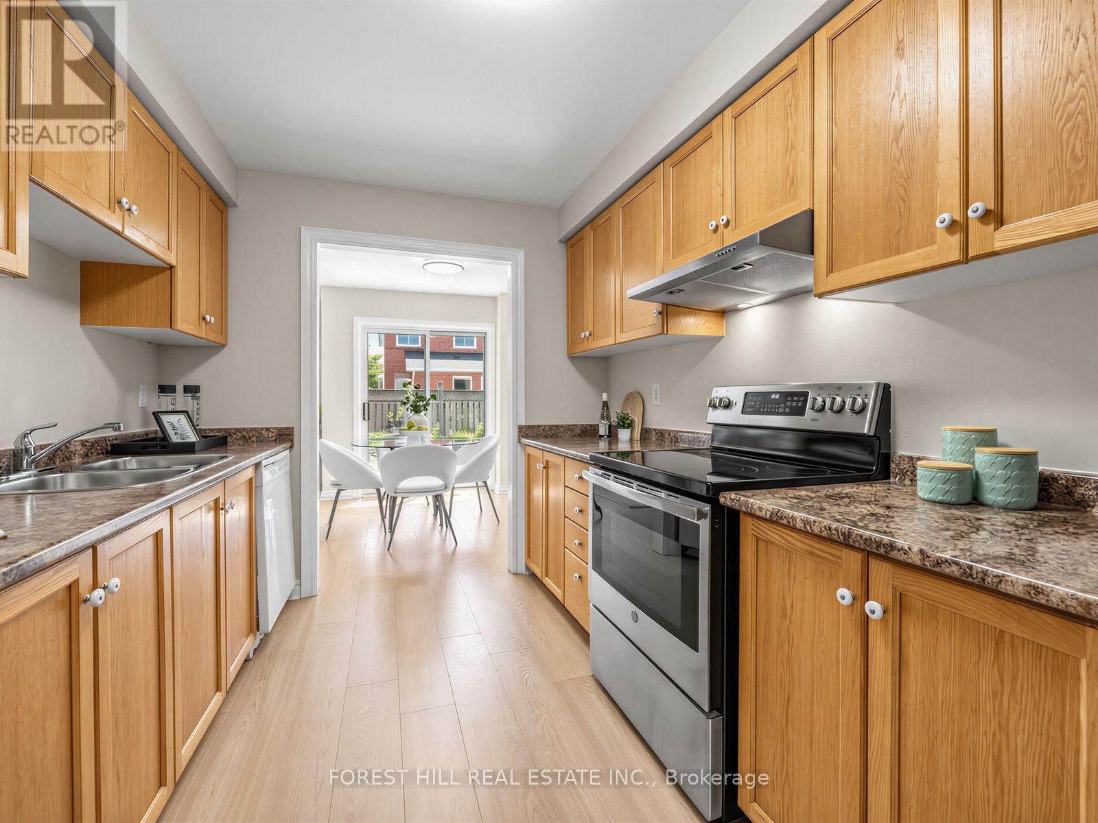 41 PRAIRIE ROSE CIRCLE - 23
