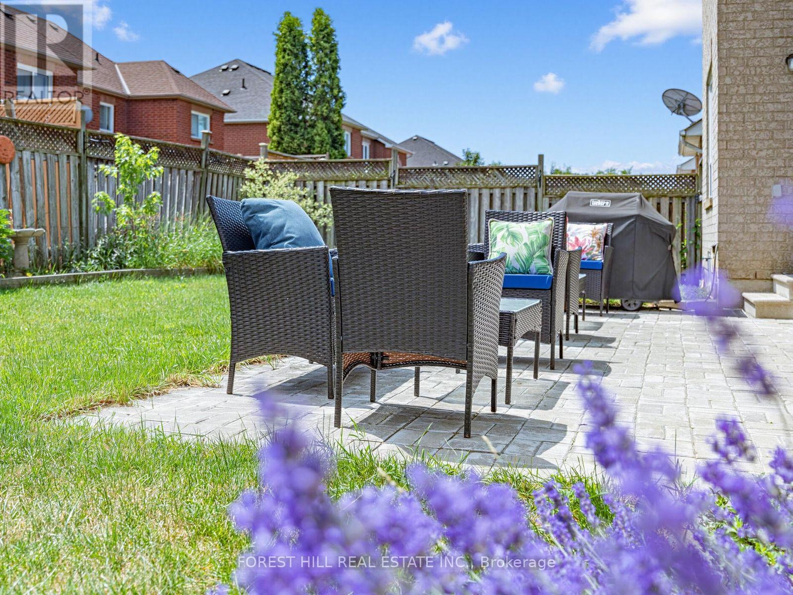 41 PRAIRIE ROSE CIRCLE - 43