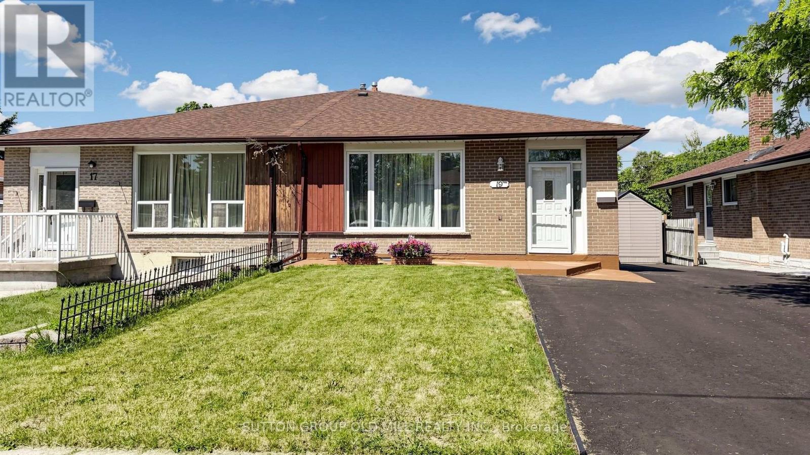 19 ASCOT AVENUE - 3