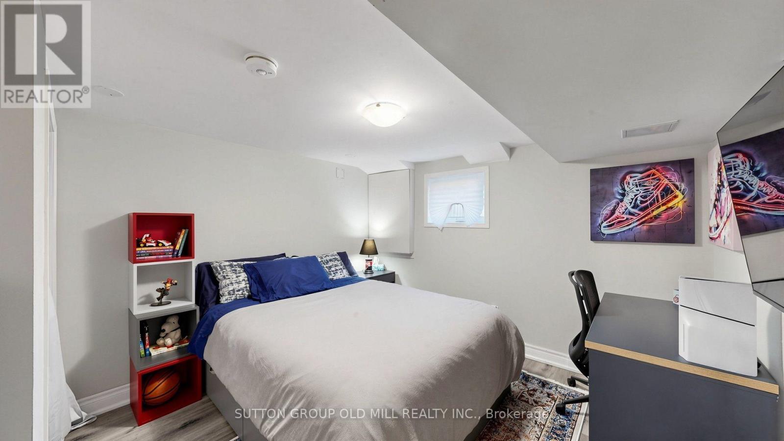 19 ASCOT AVENUE - 39
